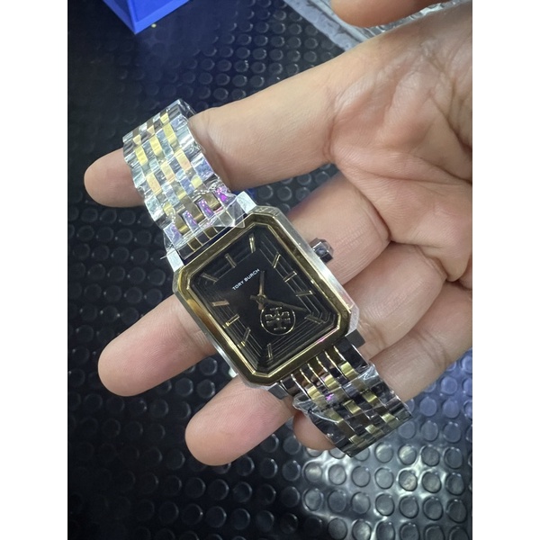 TORY BURCH ROBINSON WATCH 27x29 MM LADIES WATCH PAWNABLE | Shopee  Philippines