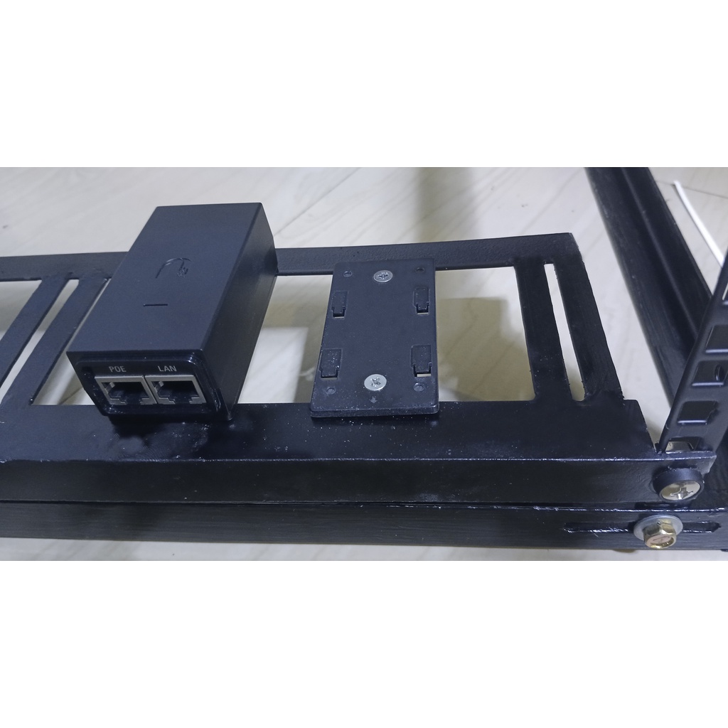 POE Mounting for Server Rack / Mikrotik Hex Mounting for Server Rack ...