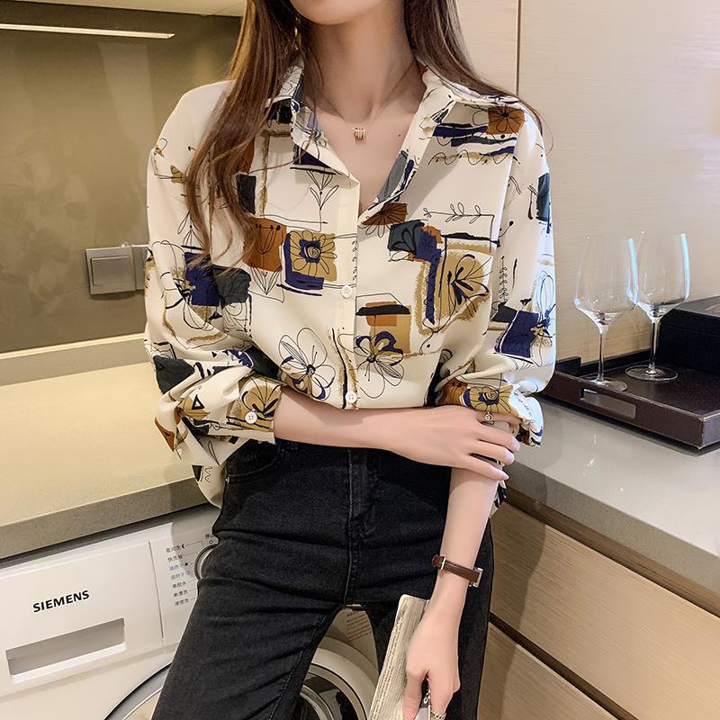 Women Shirts White Plain Loose Oversized Blouses Female Tops Loose BF Korean Style Pockets