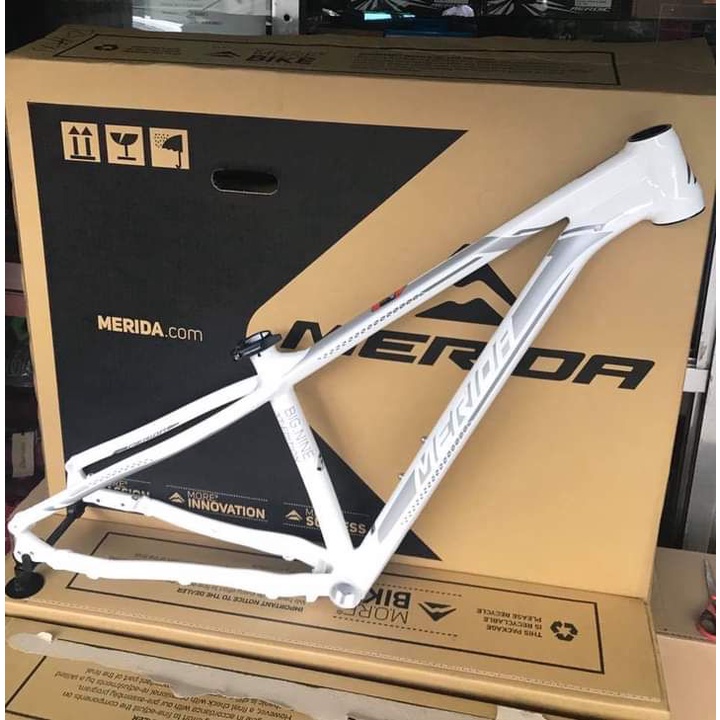 mountain peak monster frame weight