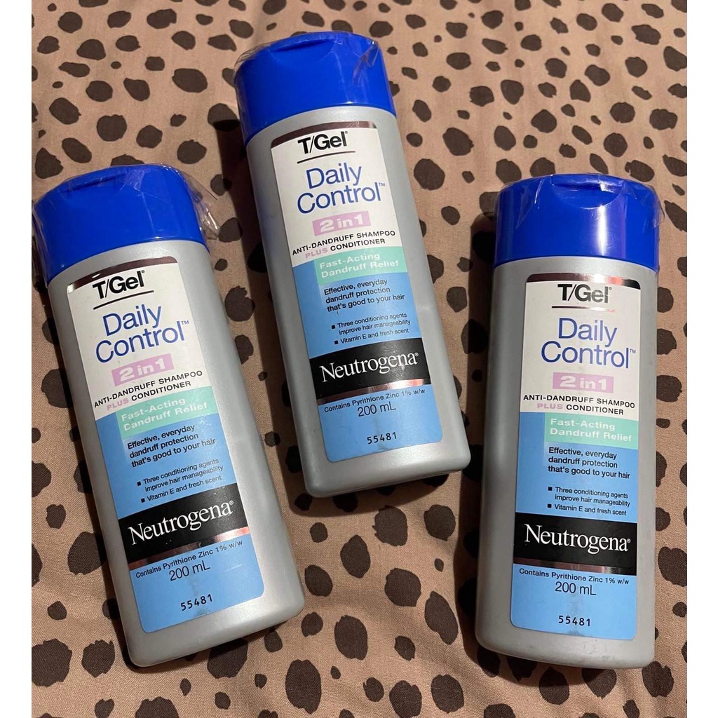 Neutrogena T/Gel Daily Control 2 in 1 AntiDandruff Shampoo Plus