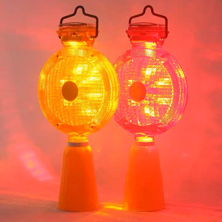 Solar Operated Blinker Powered Light / Barricade Blinking Light / Road