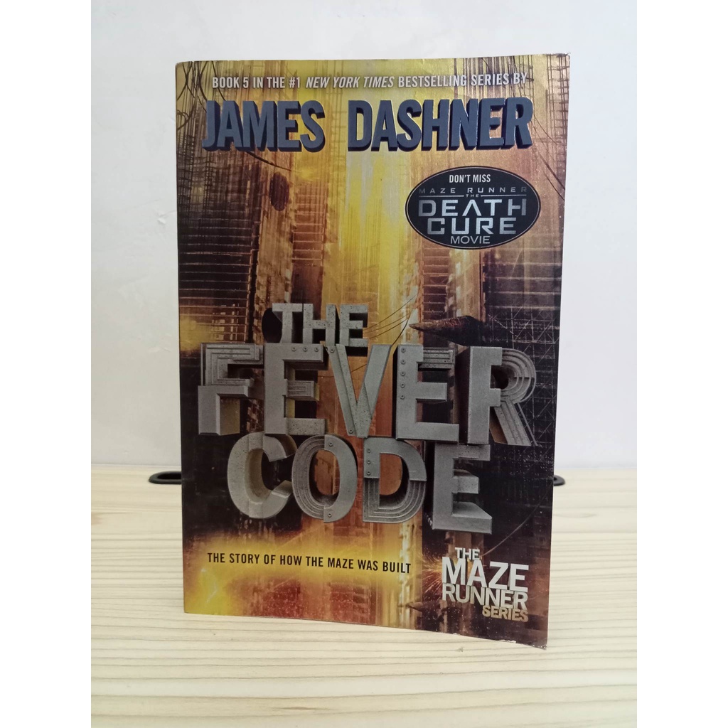 the maze runner serries The fever code by james dashner (preloved/used) Shopee Philippines