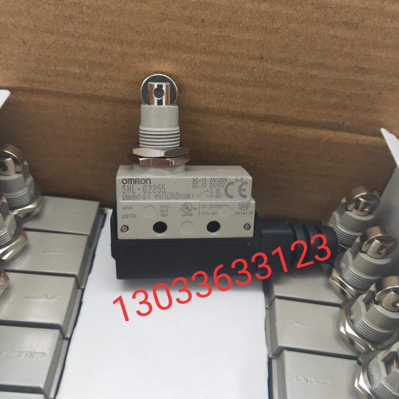 Omron Stroke Switch SHLQ2255 Limit Switch SHL02255 MicroAction Mold
