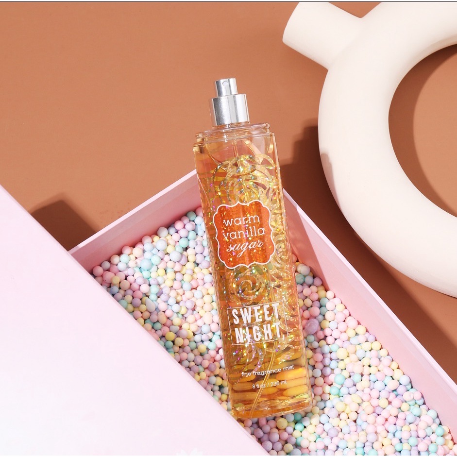 Bath & Body Works Signature Collection Warm Vanilla Sugar Fine Fragrance  Mist, Body Sprays & Mists