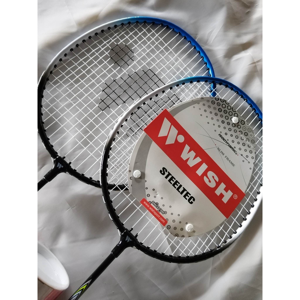 WISH B216 badmintoon racket with free 3pcs shuttle cock /badminton