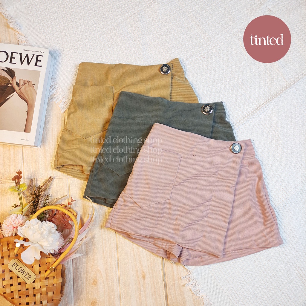 Corduroy Pockets Belted Skort