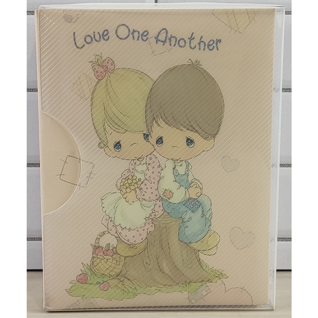 Precious Moments 4R Photo Album 100Photos - Love One Another #PA1925B ...