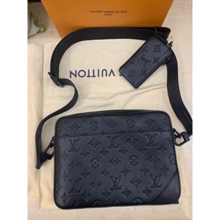 Lv mens bag new collection fw20, Men's Fashion, Bags, Sling Bags on  Carousell