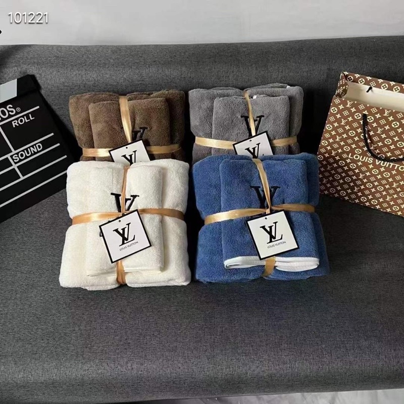 Louis Vuition Hand Towel Set