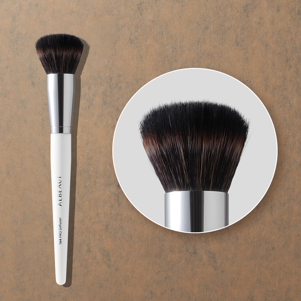 Brilliant Contour Brush