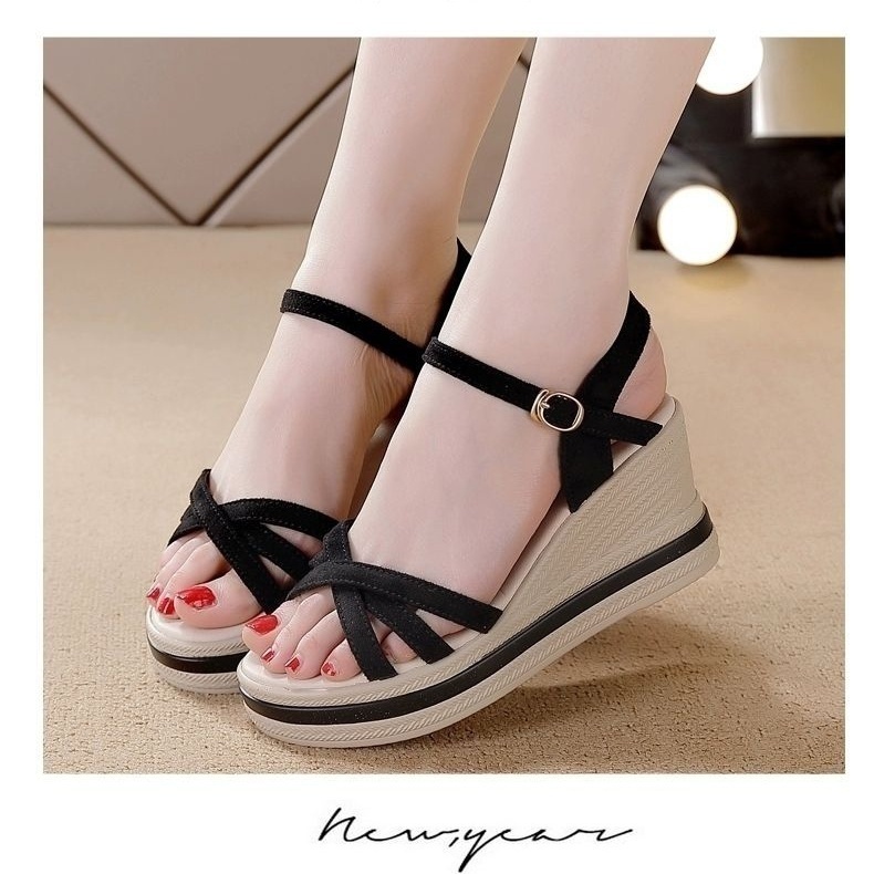 Summer New Style Fashion Casual Versatile Wedge Heel High Sandals