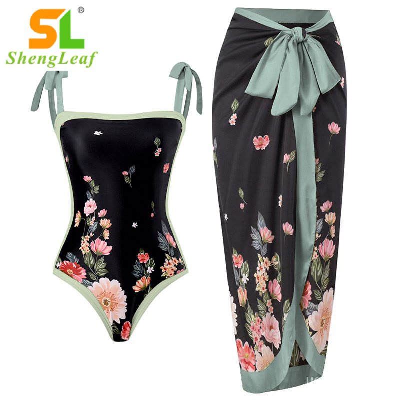 Fashion Printed Conservative Fit Swimsuit Set Beach Vacation OnePiece