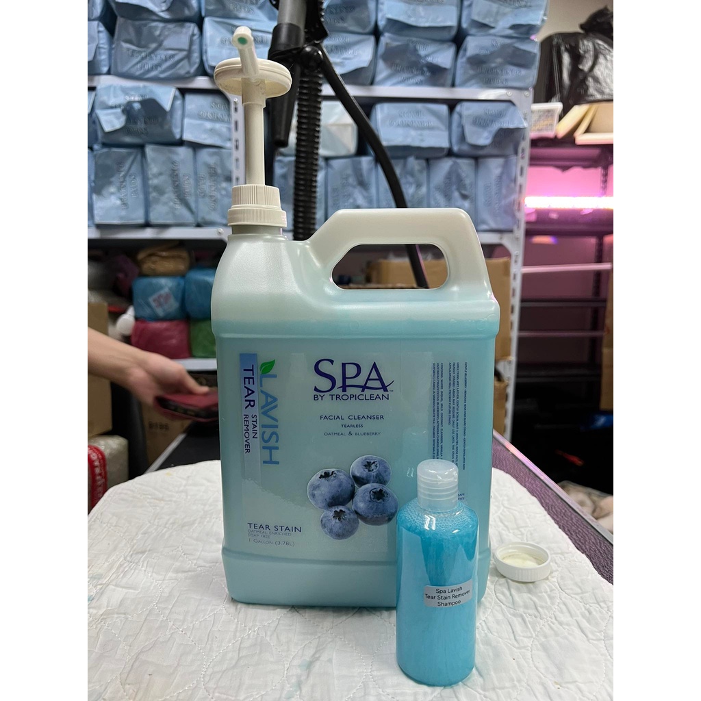 ♤TropiClean Spa Lavish Tear Stain Remover Shampoo Made in USA Blueberry