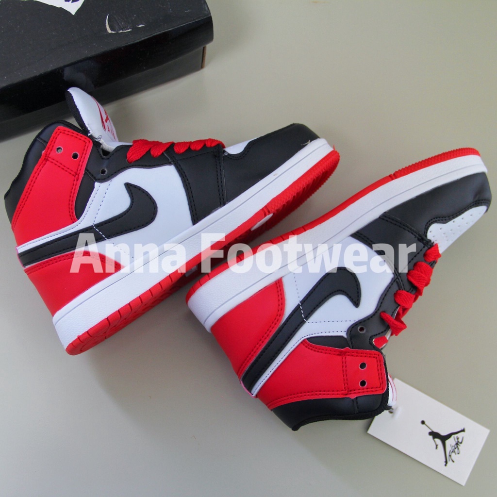 Jordan 1 outlet shopee