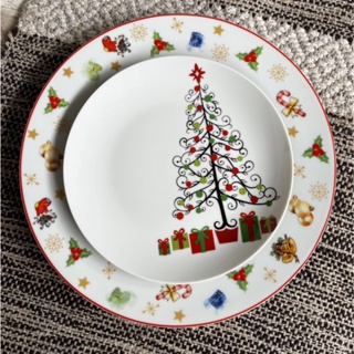 10 Pcs/Set Paper Plate Set Disposable Increase Atmosphere Christmas Style Festive Cartoon Decomposable Heat Resistant Colorful Print Christmas Paper