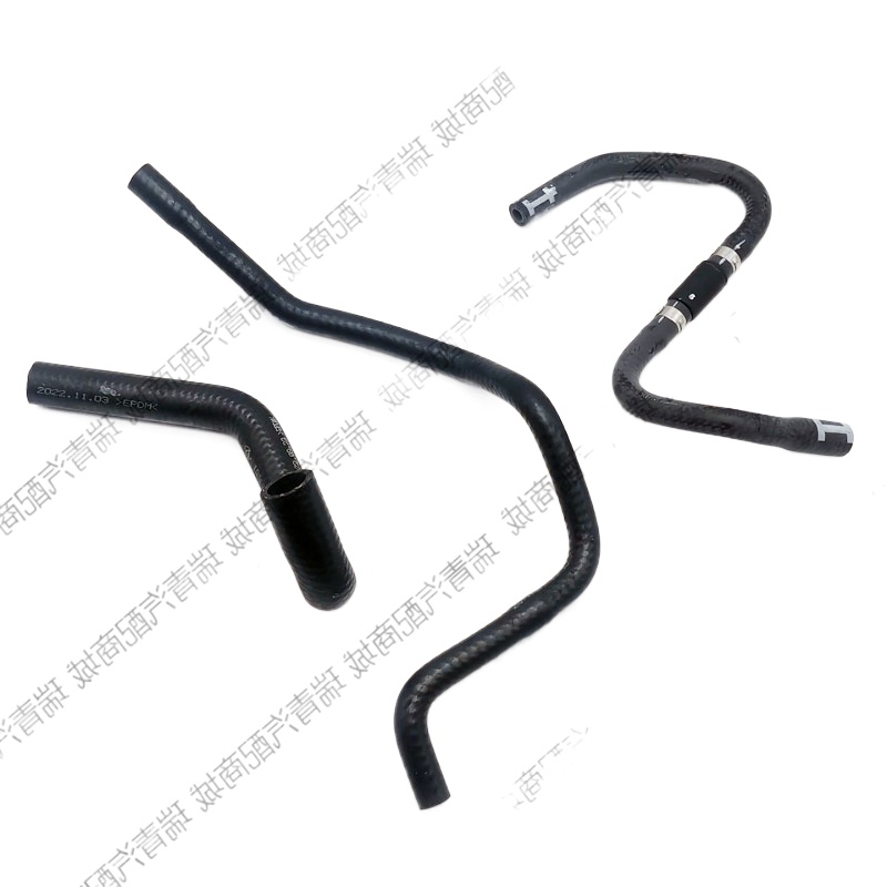 Chery Tiggo 7 Expansion Tank Water Pipe Engine to Antifreeze Kettle to