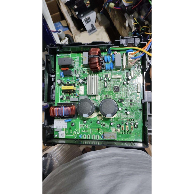 Whirlpool air conditioner ISH35FM1NW external unit board, 8 new