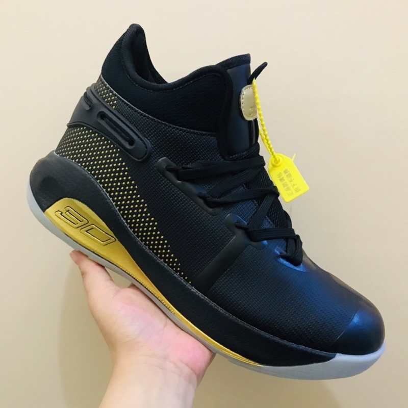 Curry 6 shop 44 men