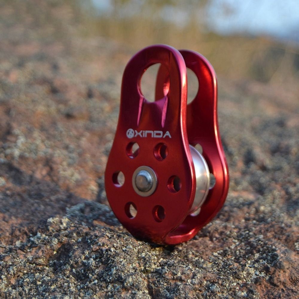 Rope Block Equipment Adventure Gear High Altitud Traverse Rock Climbing ...
