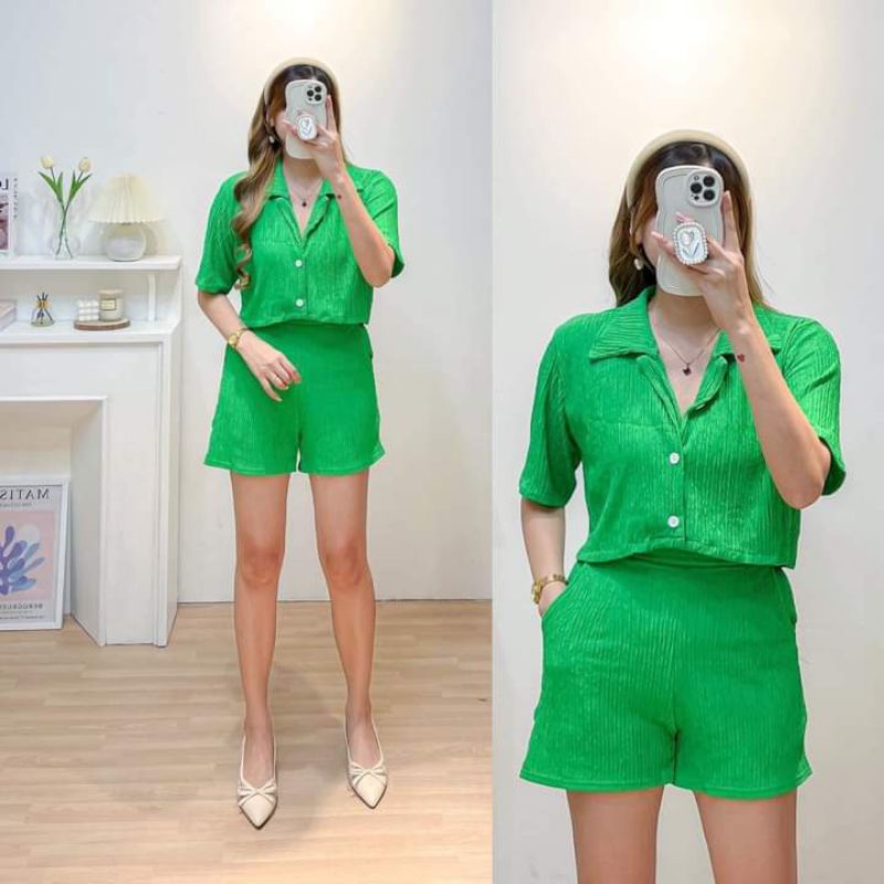YIN TERNO CROPTOP WORKING BUTTON'S WITH POCKET BOTH SIDE ( S-L ) FIT ...