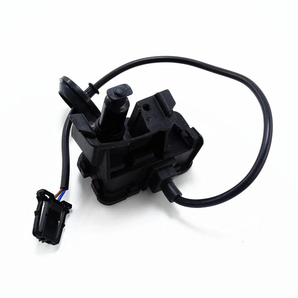 Fuel Tank Door Lock Motor Control Actuator for Skoda Rapid VW Jetta