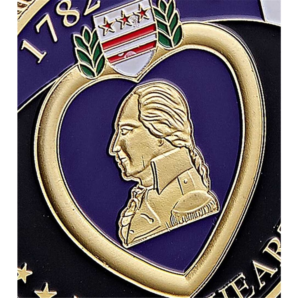 17821932 USA Purple Heart Medal For The Military Merits Gold Plated