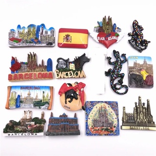 Fridge Magnet Travel Souvenirs Spain Gaudi Sagrada Familia Cathedral ...