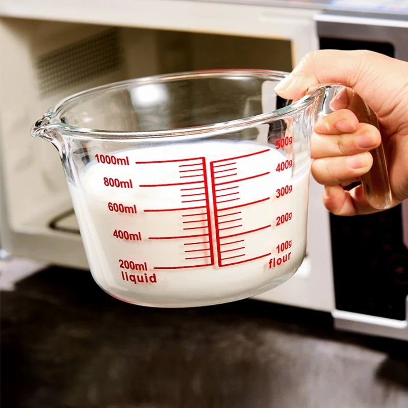 56C Pyrex glass graduated mug Home breakfast Measuring Baked milk