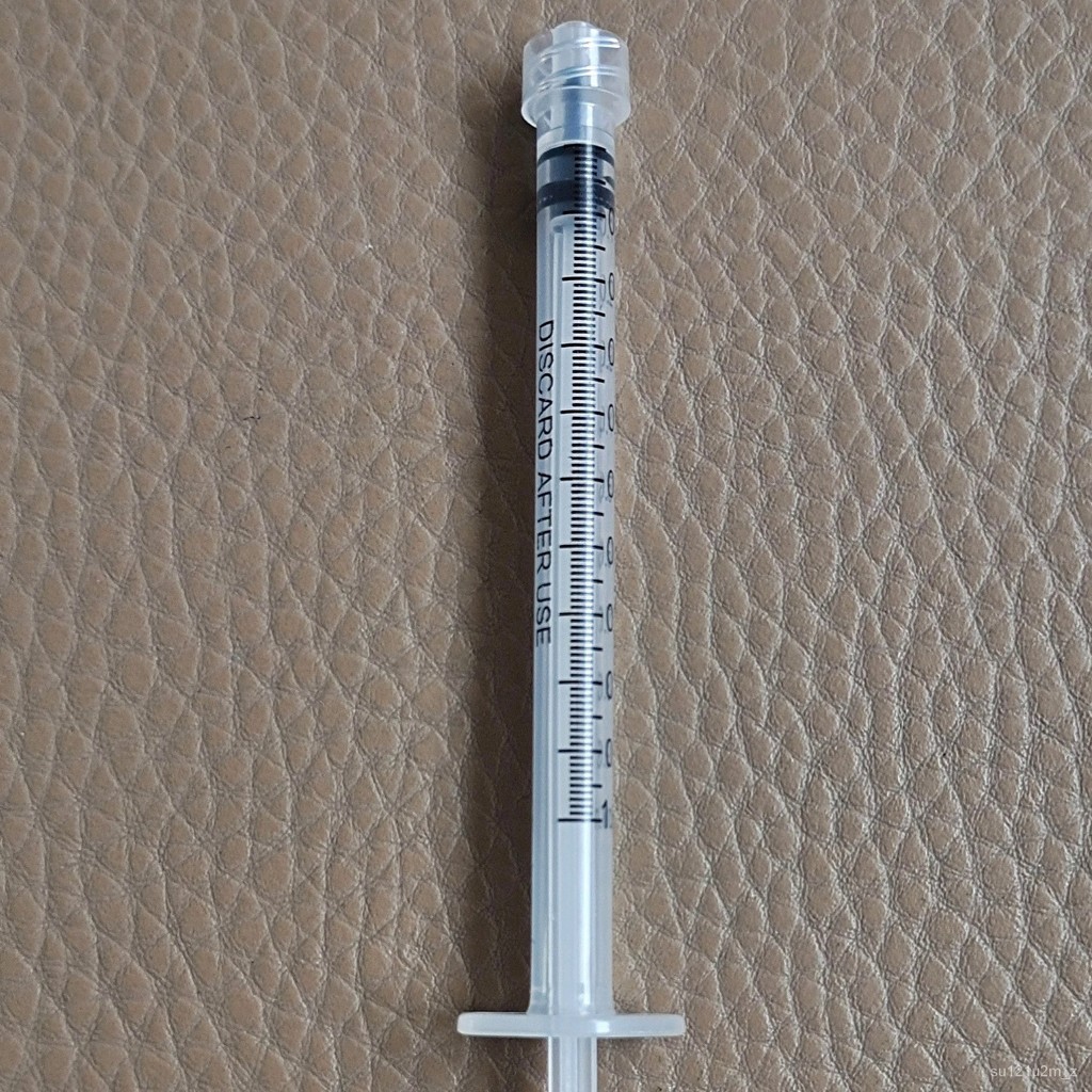1 Ml/Cc Disposable Plastic Luer Lock Syringe Without Needle,Uses for