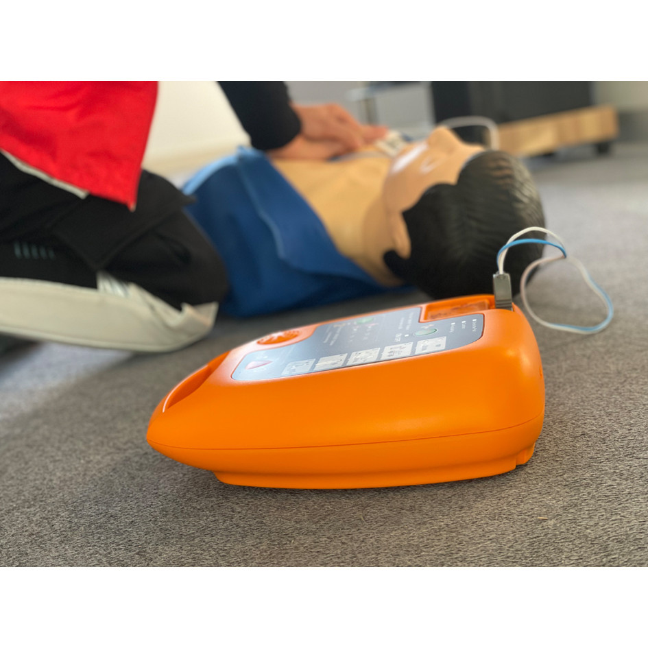 Automated External Defibrillator first-aid aed defibrillator portable ...