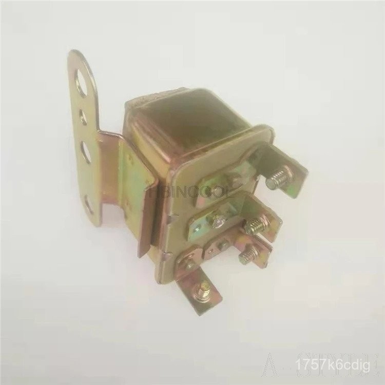 Universal 12V Automotive Horn Relay - Silver, Easy To Install, Compatible With Many Cars & Trucks