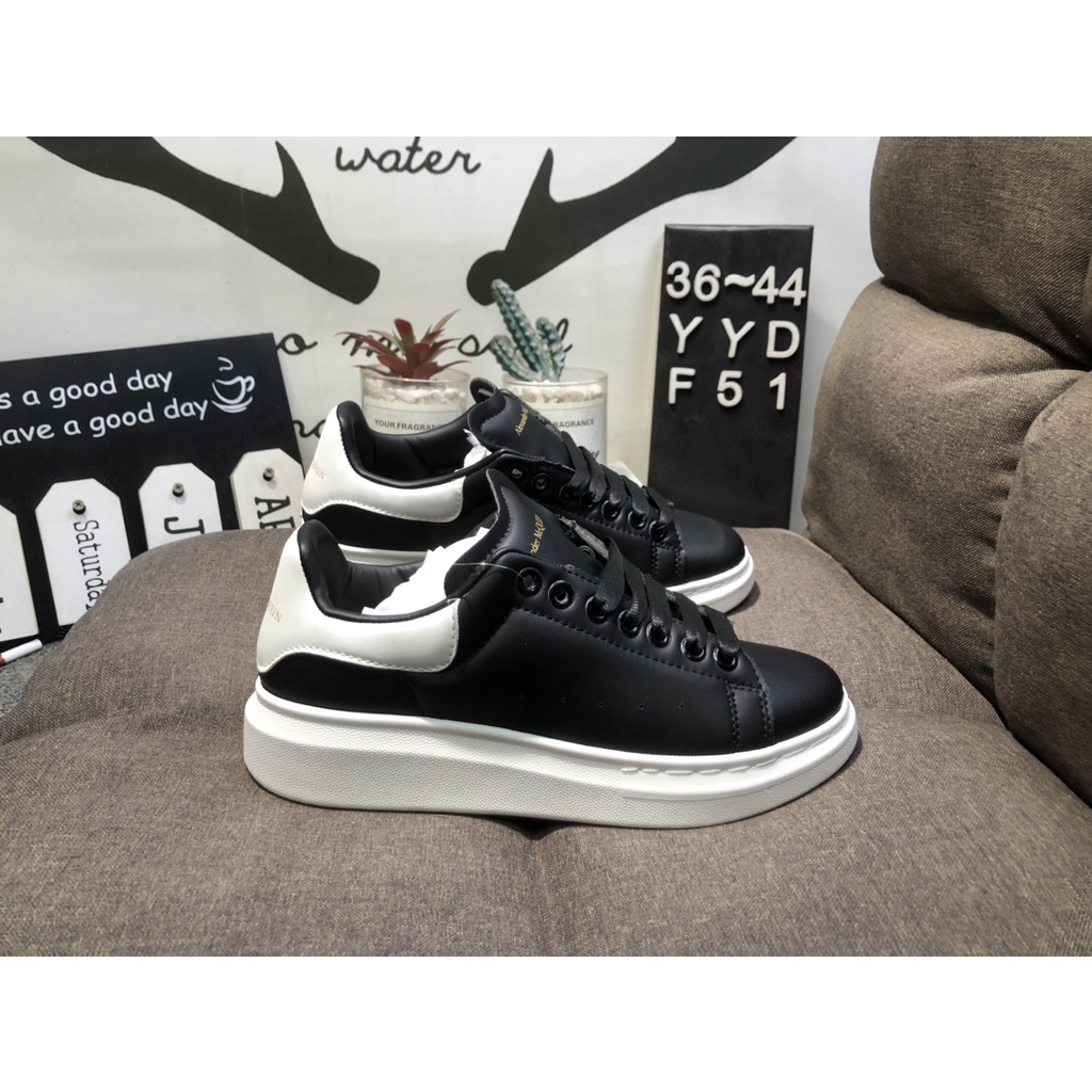 Alexander mcqueen flash sneakers on sale