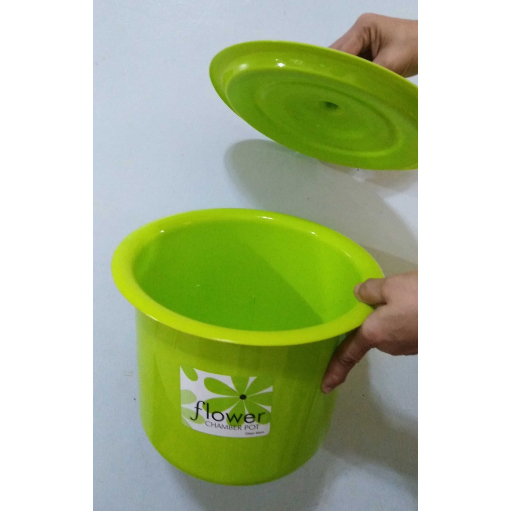 Plastic Arinola for adults and pregnant women/ Plastic Chamber Pot