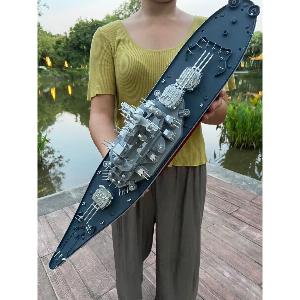 86z Large remotecontrolled battleship 61CM, large ship body retro, highspeed remotecontroll