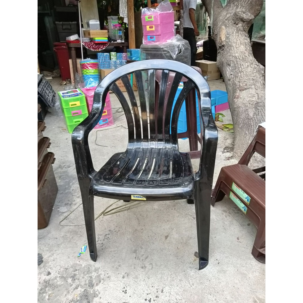 Shopee plastic online chair