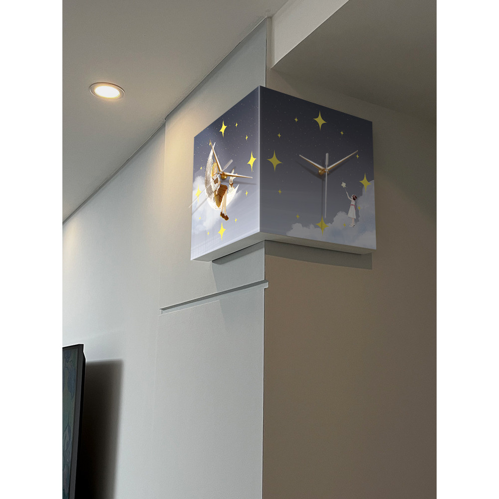 ┱Creative and minimalist living room double-sided corner clock, home ...