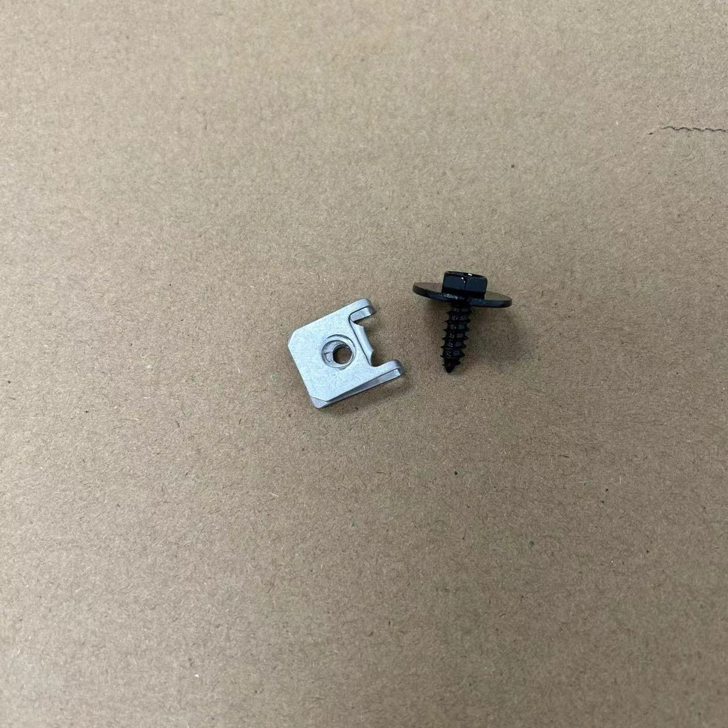 BMW 2 3 4 5 Series X1 X2 X3 X4 X5 X6 Welcome Pedal Threshold Bar Fixed Buckle Clip