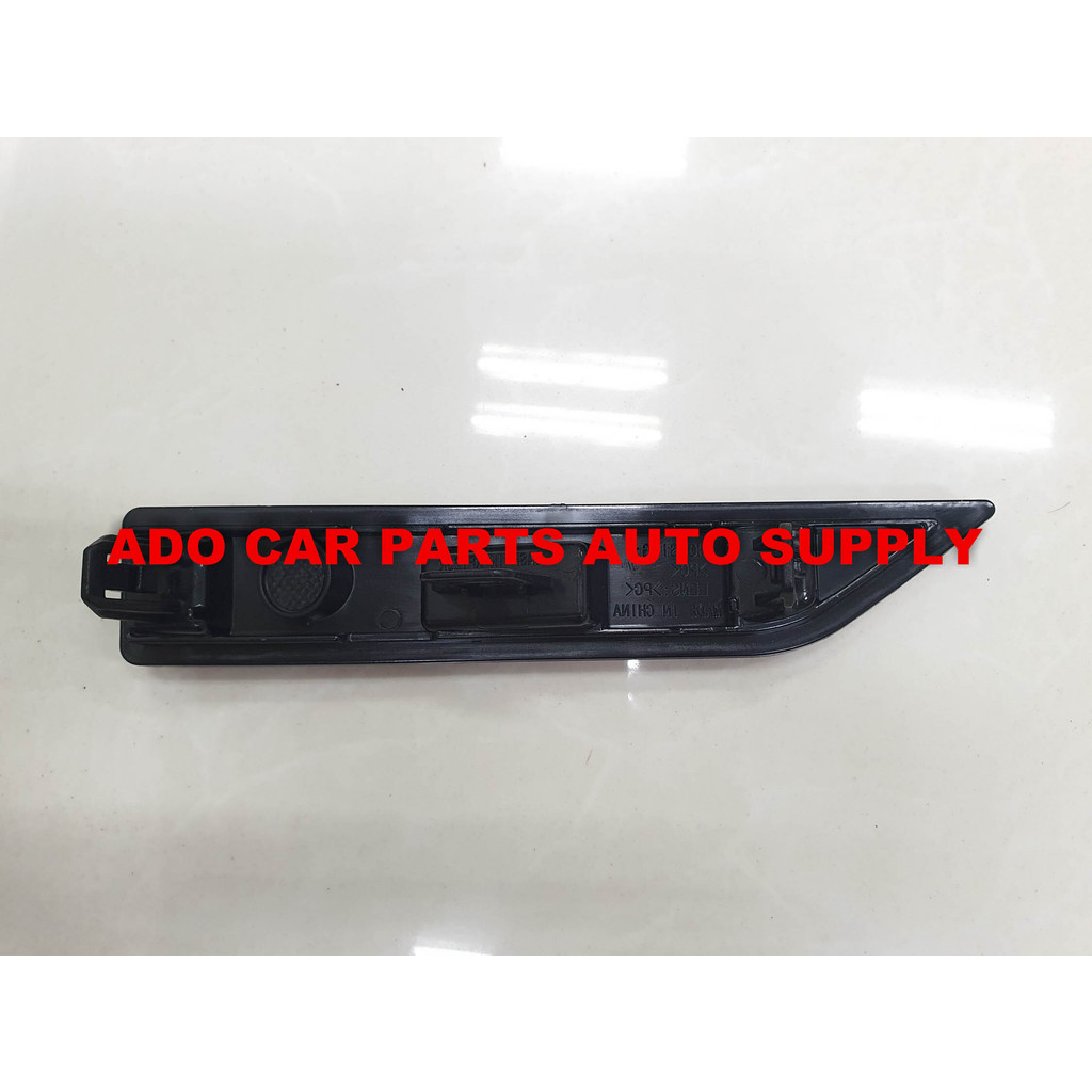 Toyota Veloz 2022 - 2024 Rear Fog Light Rear Reflector Rear Bumper ...