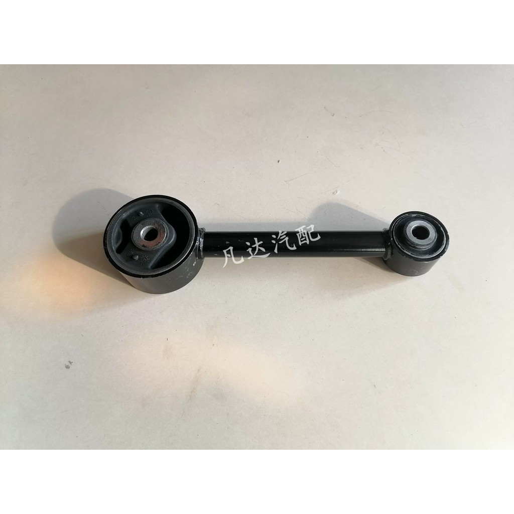 Suitable for BAIC Senova X25D20Q25E130E150 The engine claw pad is a ...