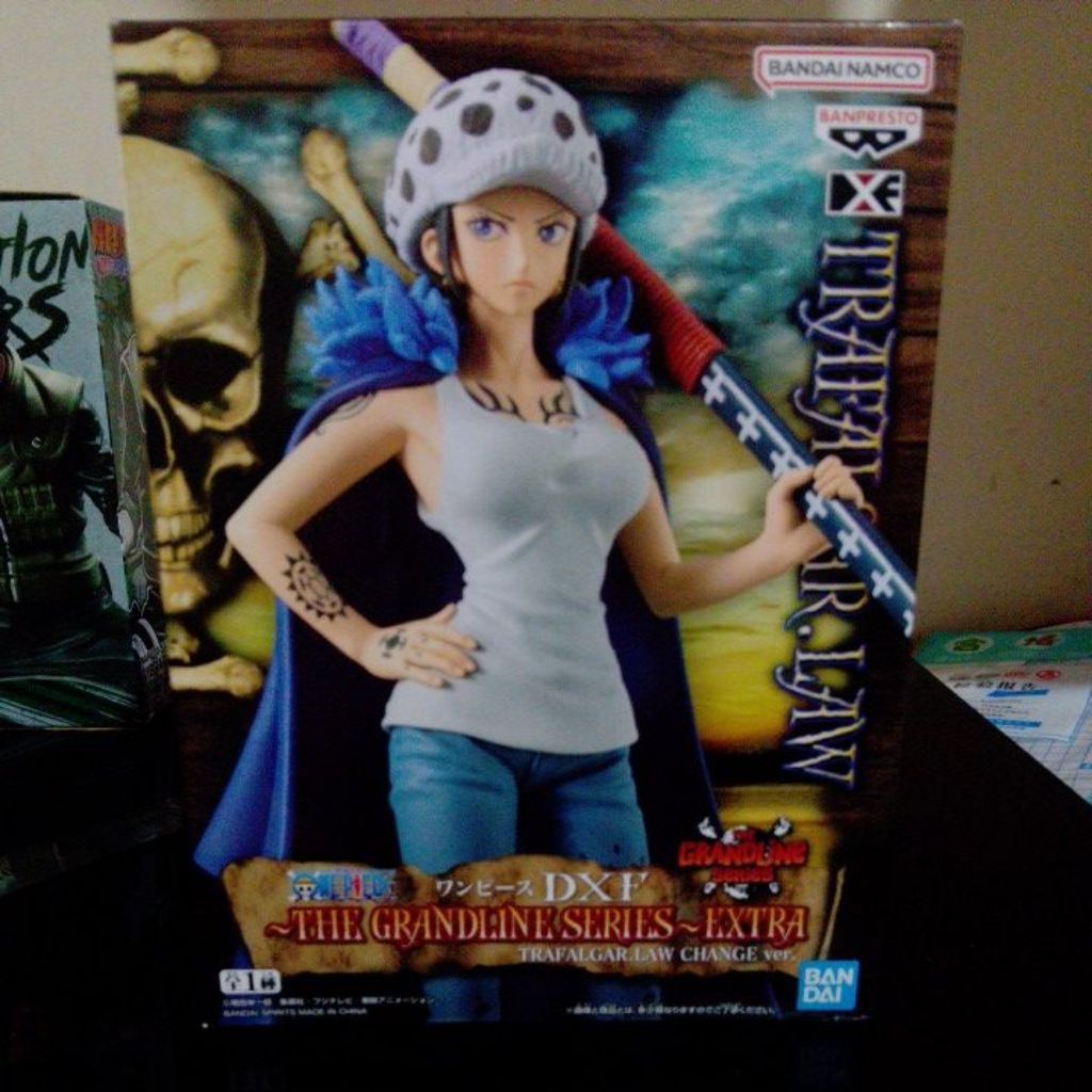 Bandai Namco Banpresto DXF One Piece Trafalgar Law Change Ver. Figure ...