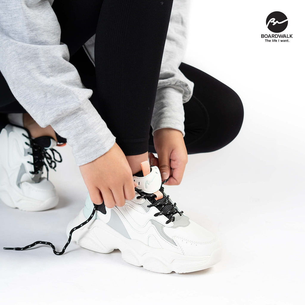 BOARDWALK RUCINSKI LADIES WHITE CHUNKY RUBBER SHOES Shopee Philippines