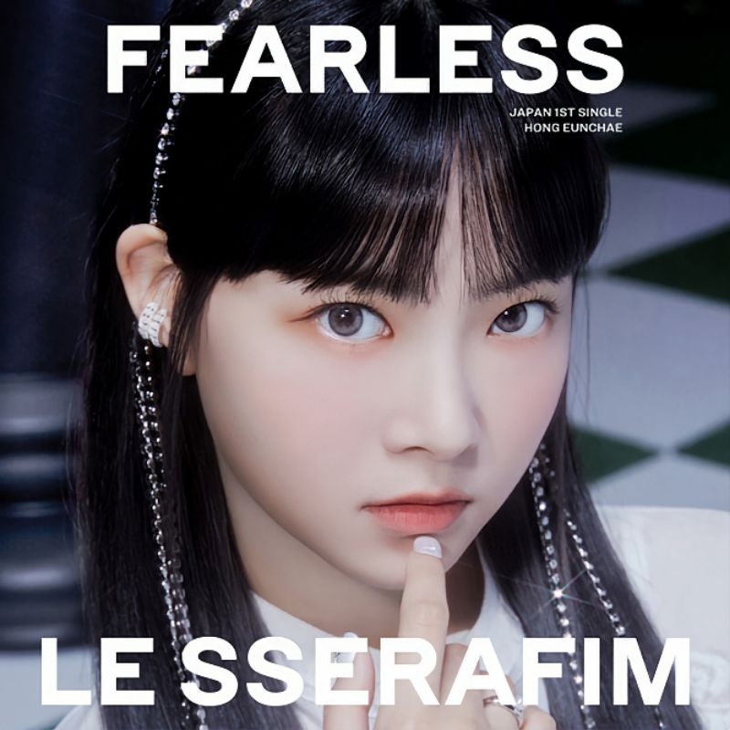LE SSERAFIM FEARLESS JAPAN 1ST SINGLE with POB CHAEWON