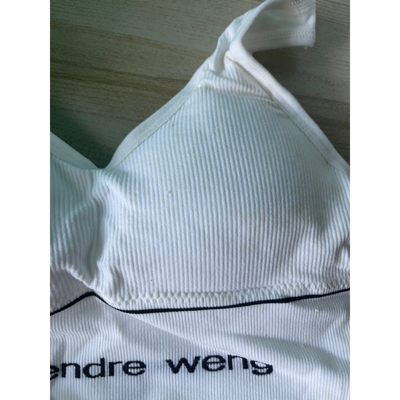Special treatment bra (damage)Slight staining | Shopee Philippines