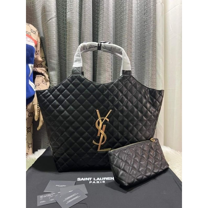 Original Grade Quality SAINT LAURENT Lambskin Quilted Maxi Icare ...