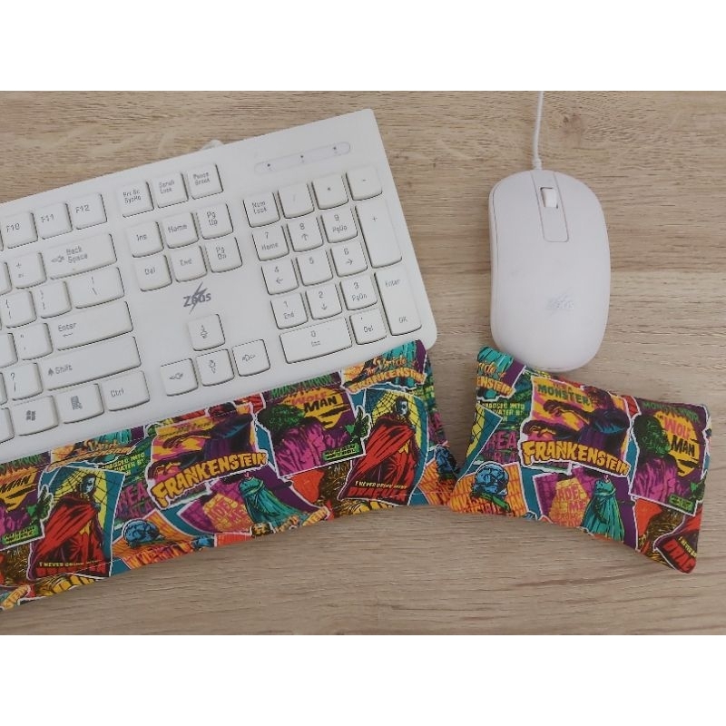VINTAGE COMICS MOUSE AND KEYBOARD WRIST REST | Shopee Philippines