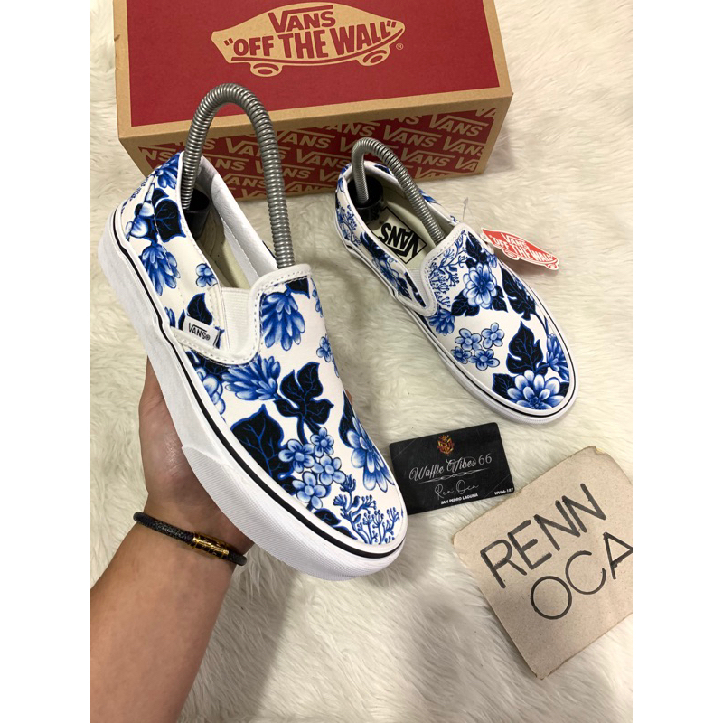 Vans floral 2025 price philippines