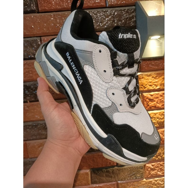 Balenciaga Authentic quality with box and dust bag | Shopee Philippines