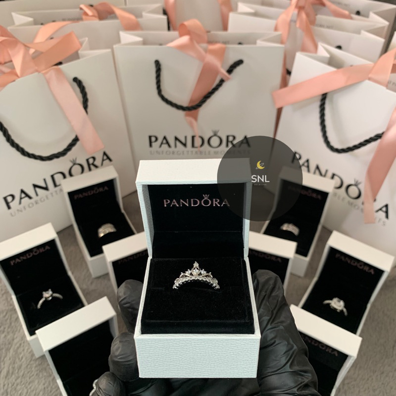 Pandora's box rings store
