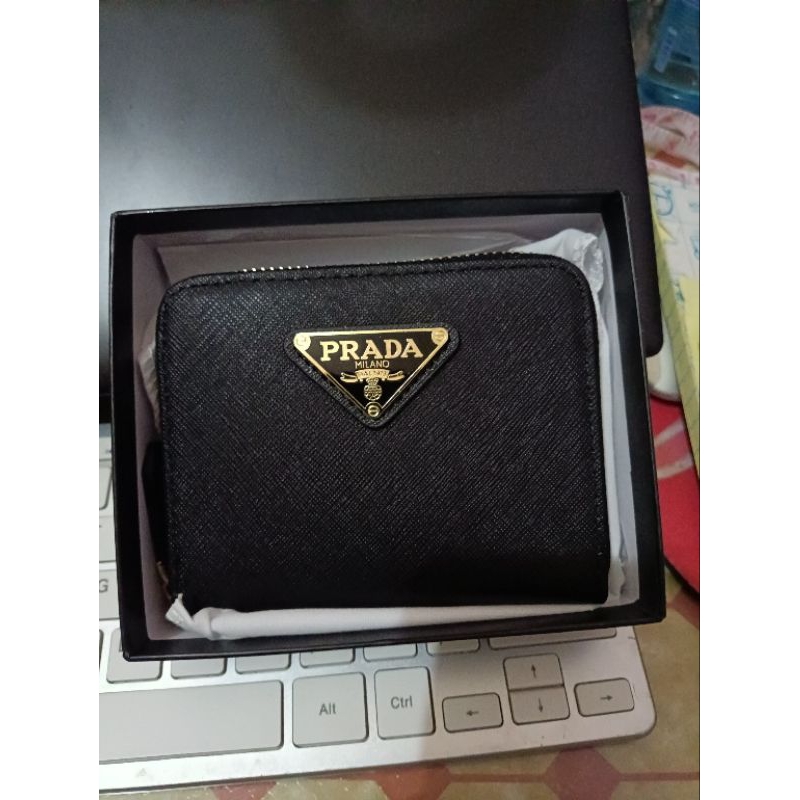 prada wallet - Wallets & Pouches Best Prices and Online Promos - Women  Accessories Apr 2023 | Shopee Philippines